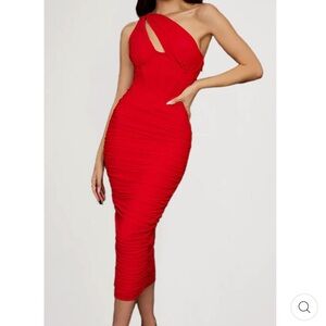 Elegant Scarlet Midi Dress